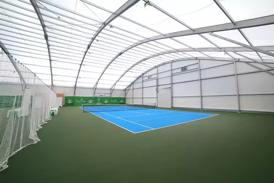 Couverture terrain de tennis