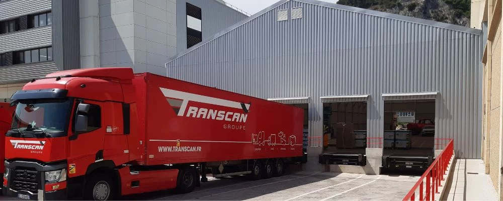 Entrepot logistique
