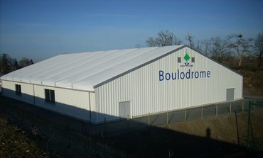 Boulodrome couvert par Spaciotempo