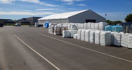 Hangar de stockage industriel