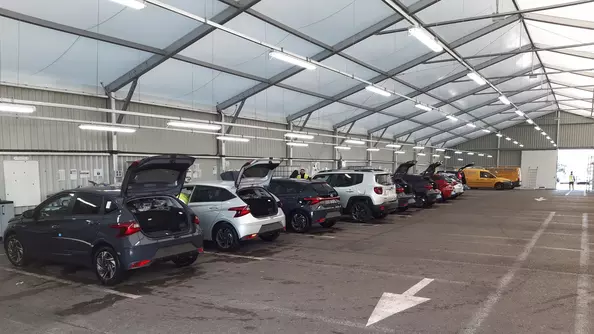 Bâtiment de stockage automobile